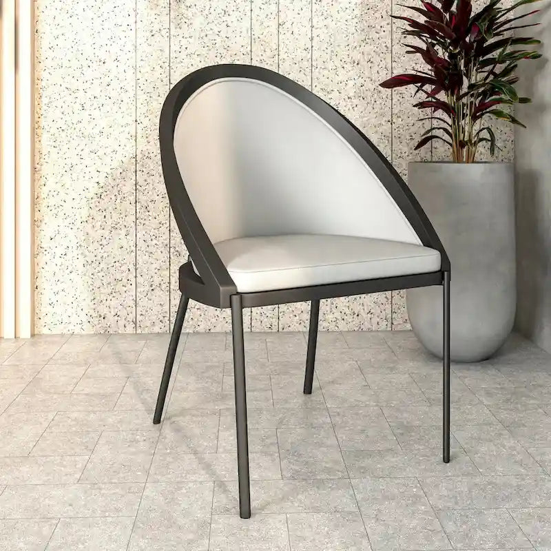 Chaises de salle à manger en similicuir rembourrées avec pieds en acier thermolaqué