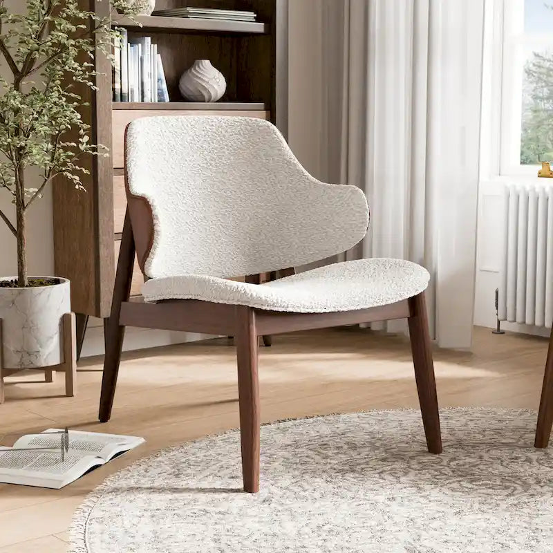 Ensemble de 2 pièces de fauteuil d'appoint et de table en noyer et tissu bouclé de style Mid-Century
